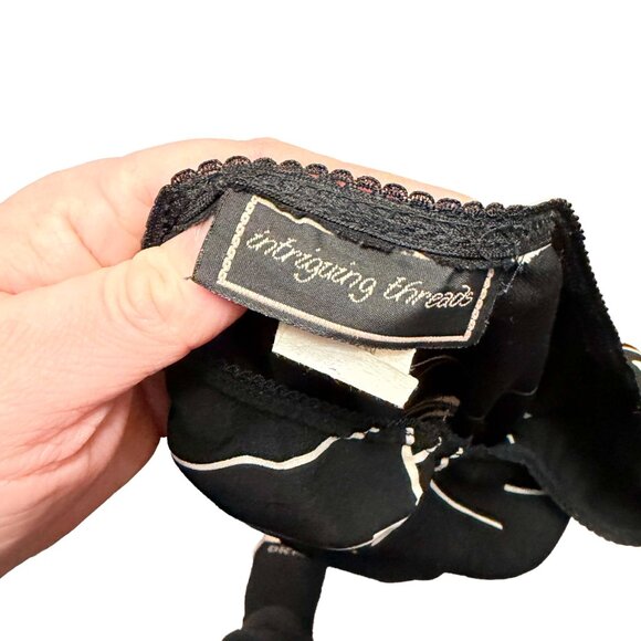 Intriguing Threads Vintage Black White Geometric Print Maxi Skirt Size 6 Elastic - Picture 2 of 5